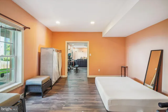 $888,000 | 21120 Hickory Forest Way, Germantown, MD 20876