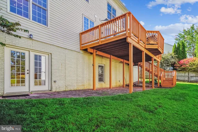 $888,000 | 21120 Hickory Forest Way, Germantown, MD 20876