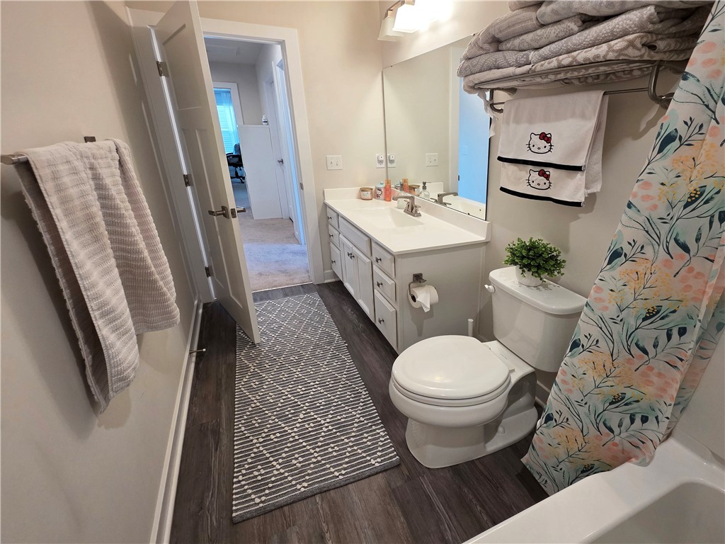 224 Bronson Ridge Anderson, SC 29621 - Photo 13 of 42 A well-appointed bath with a practical vanity and durable flooring awaits.