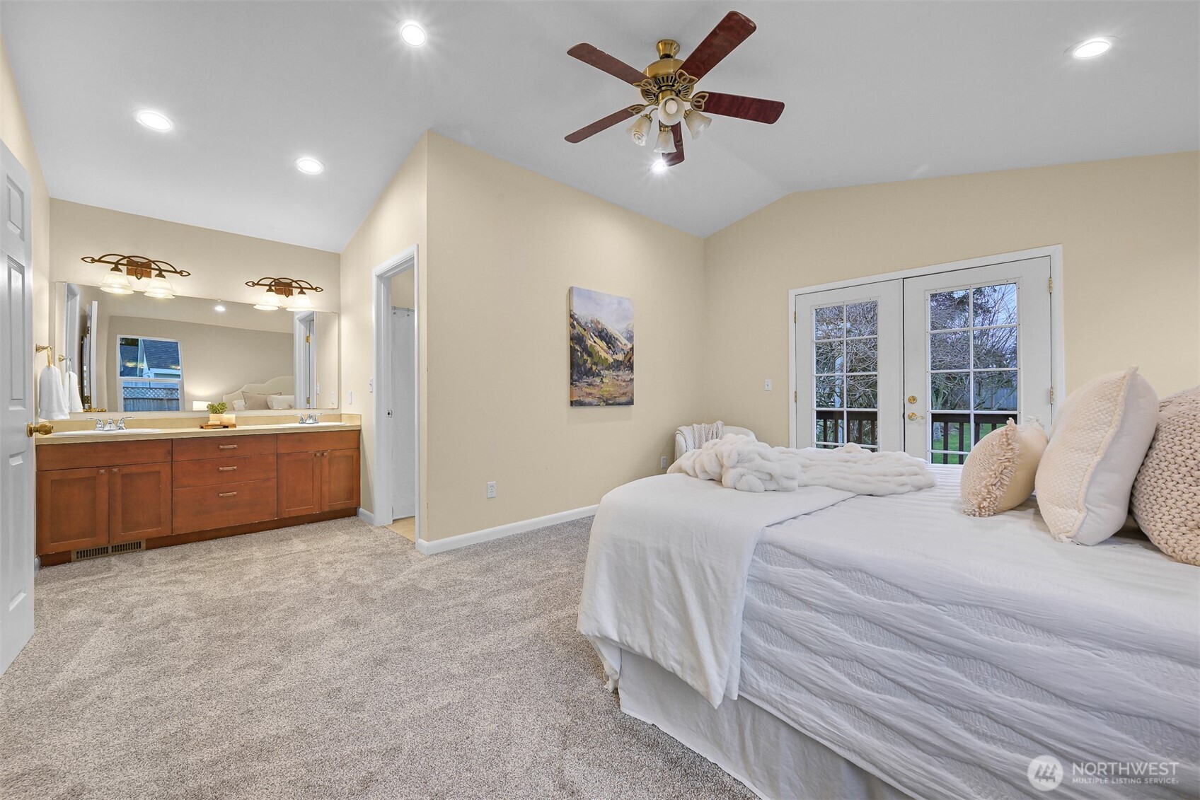 2949 Sunset Drive Bellingham, WA 98225 - Photo 13 of 30