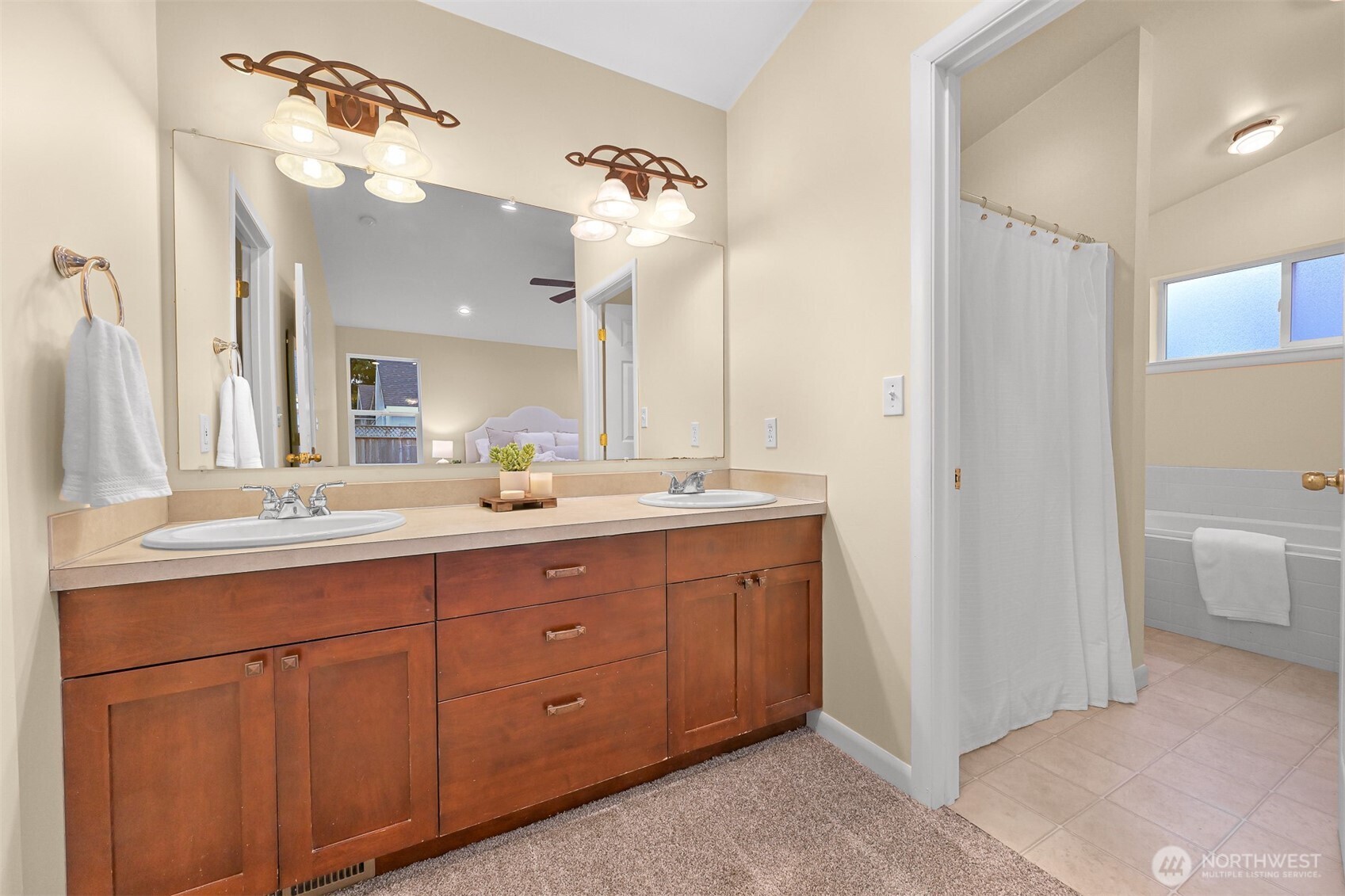 2949 Sunset Drive Bellingham, WA 98225 - Photo 14 of 30