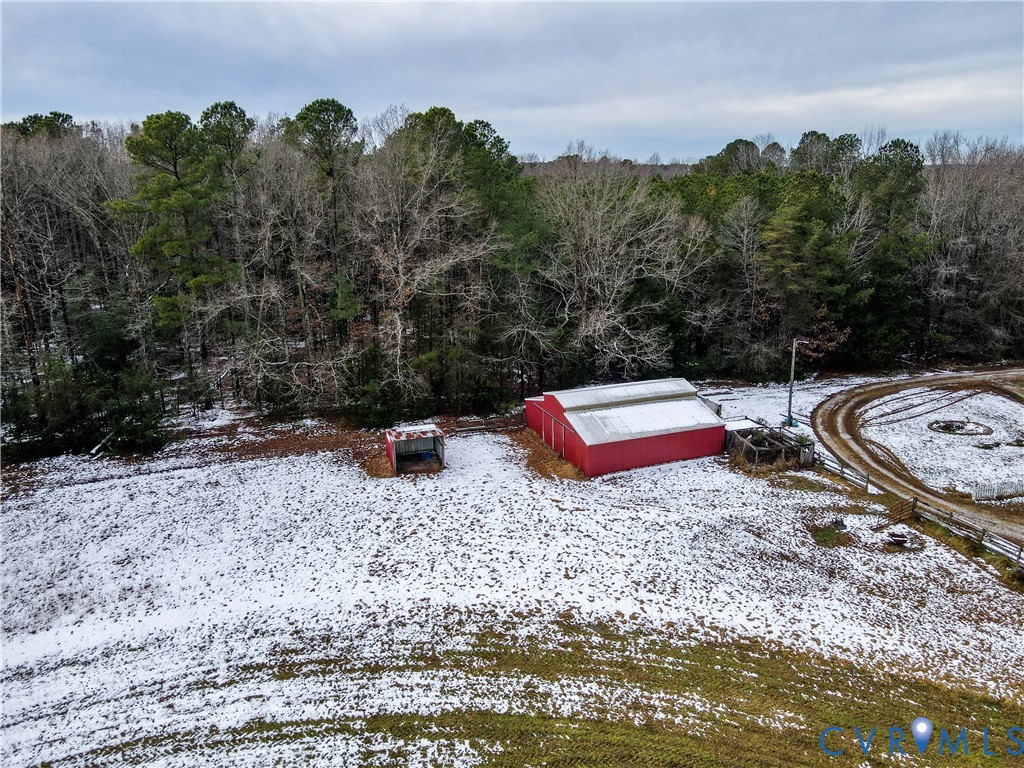 275 Reams Road Petersburg, VA 23805 - Photo 31 of 51 Barn and run in shed