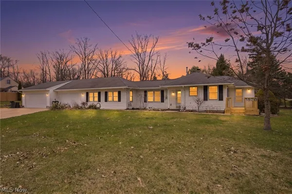 $399,900 | 7520 West Wallings Road, North Royalton, OH 44133