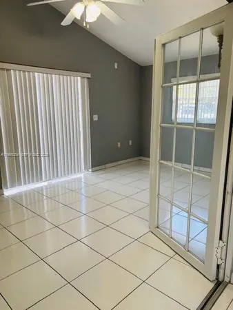 $3,500 | 4621 Southwest 99th Court, Miami, FL 33165