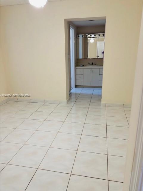 4621 Southwest 99th Court Miami, FL 33165 - Photo 6 of 10