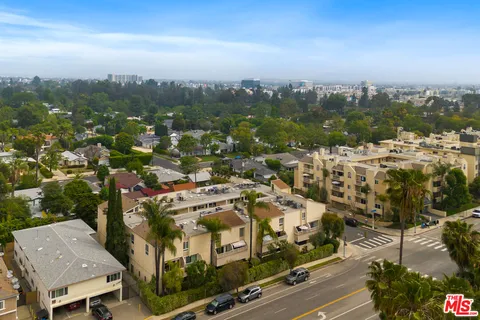$639,000 | 4807 Beck Avenue, Unit 16, North Hollywood, CA 91601