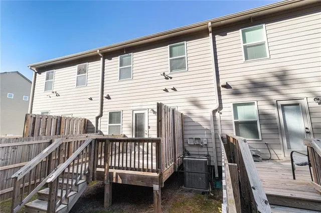 $295,000 | 957 Belfry Terrace, Fairburn, GA 30213