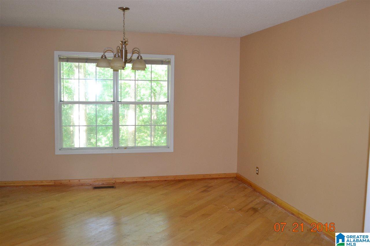 1364 Mountain Lake Road Warrior, AL 35180 - Photo 5 of 10