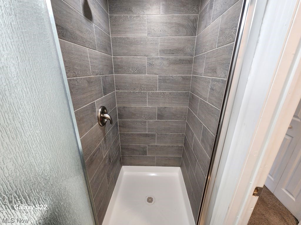 1390 Beaconfield Road Lyndhurst, OH 44124 - Photo 25 of 32 Gallery Image 25