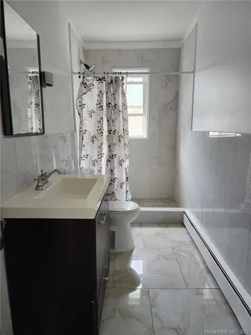 $2,950 | 53 Cliff Street, Shelton, CT 06484