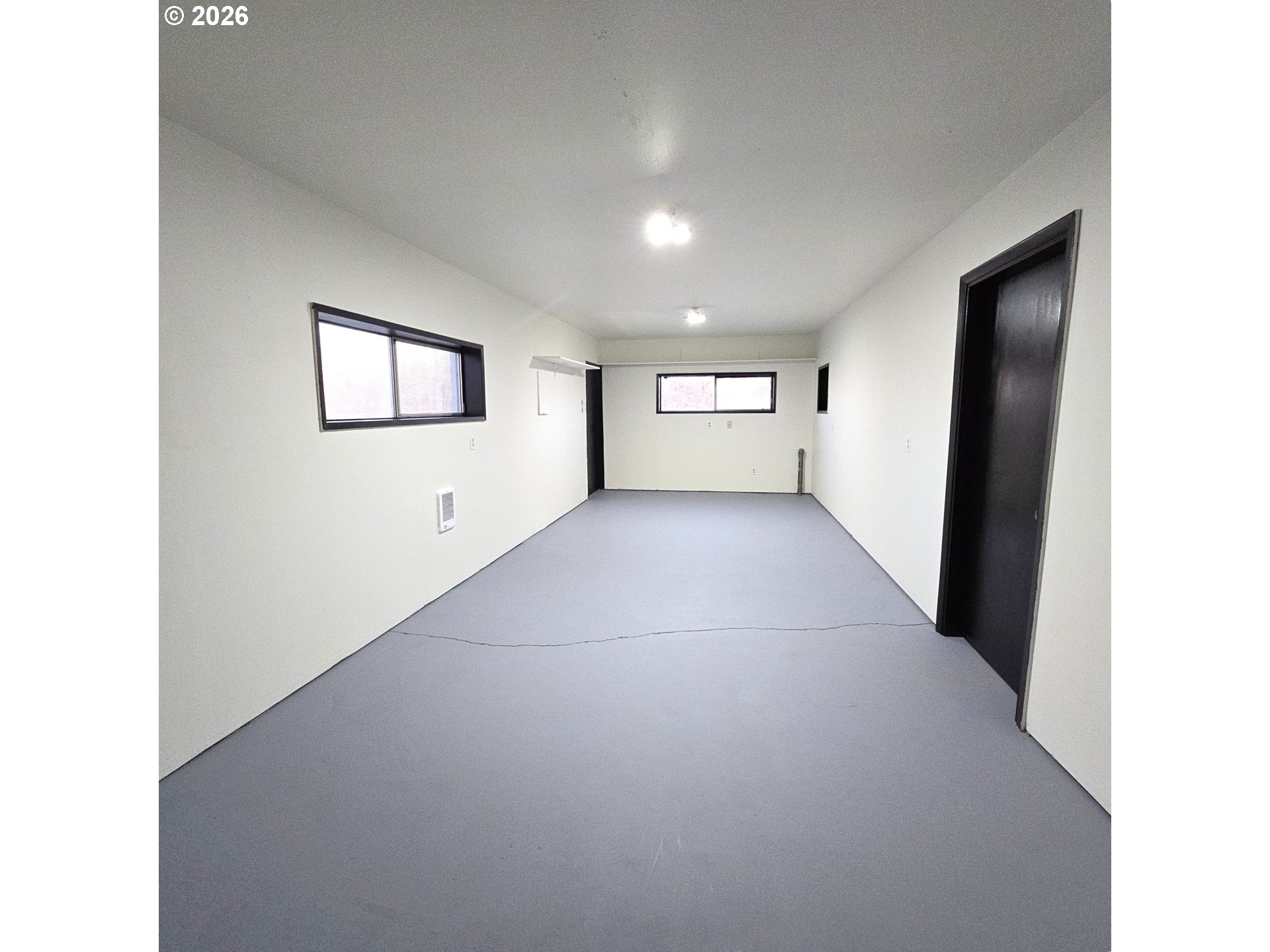 54047 West Lane Road Scappoose, OR 97056 - Photo 34 of 44 a view of hallway
