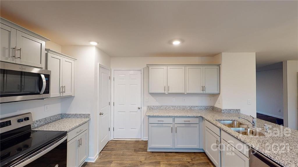 311 Oak Br Road, Unit 5 Arden, NC 28704 - Photo 14 of 34 Gallery Image 14