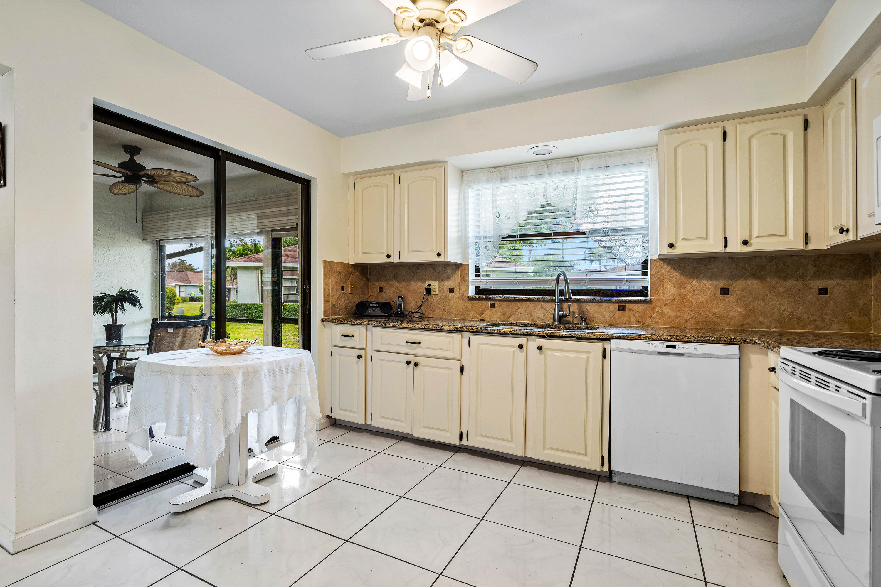 4350 Pear Tree Circle, Unit A Boynton Beach, FL 33436 - Photo 12 of 30 Kitchen