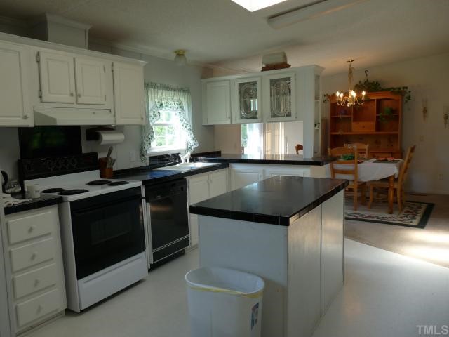 94 Pond View Road Leasburg, NC 27291 - Photo 4 of 12 Gallery Image 4