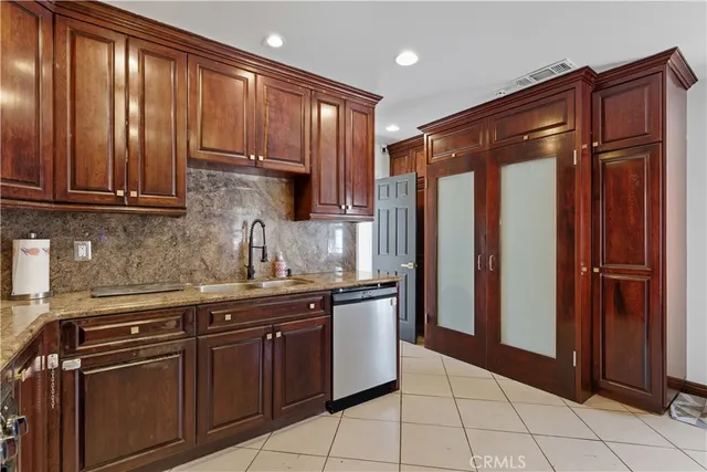 $840,000 | 13568 Ottoman Street, Arleta, CA 91331