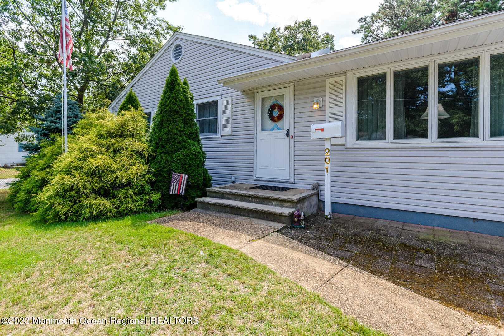 201 Midstreams Place Brick, NJ 08724 - Photo 3 of 36 201 Midstream Pl-179