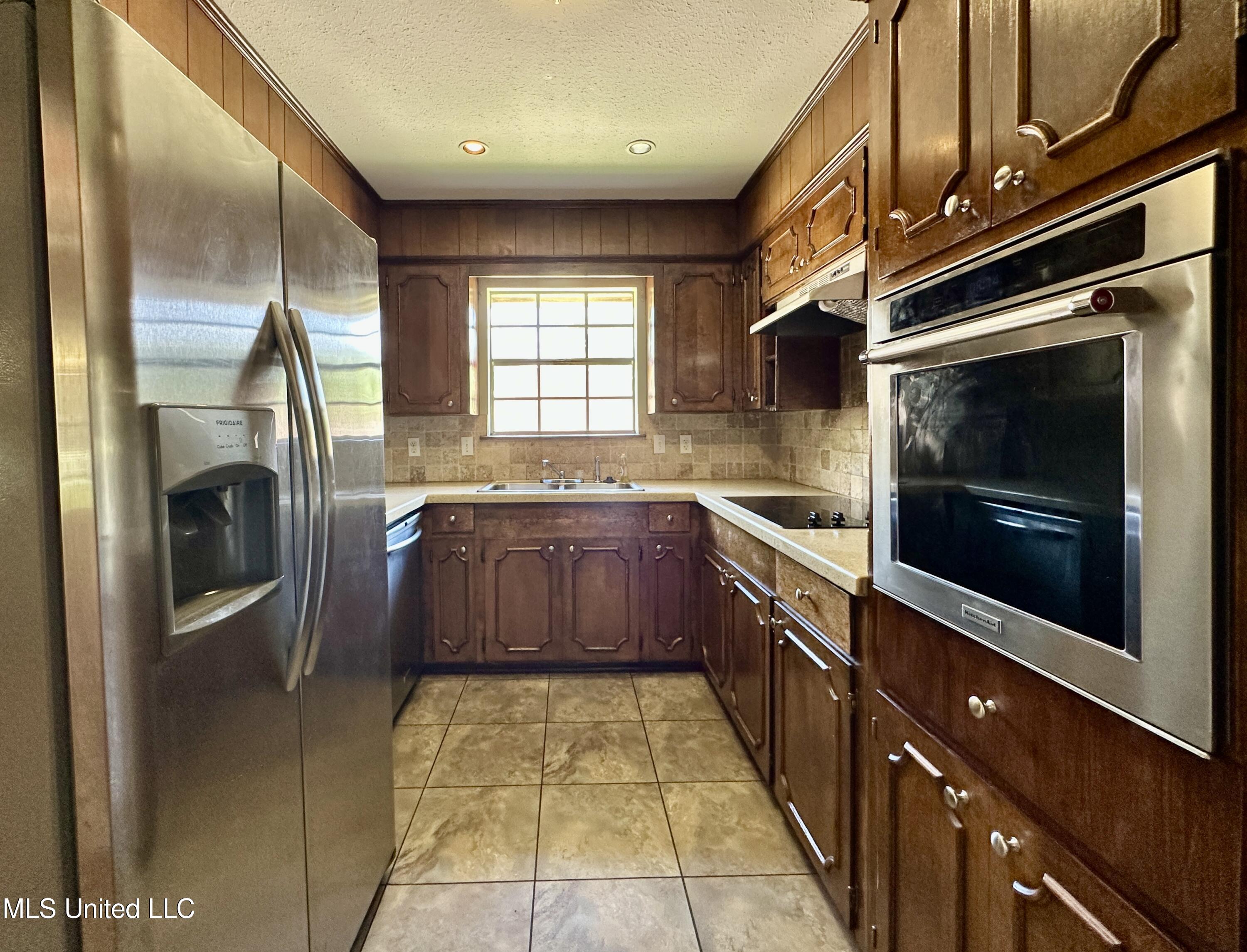 1221 Huntcliff Way Clinton, MS 39056 - Photo 28 of 42 IMG_9177