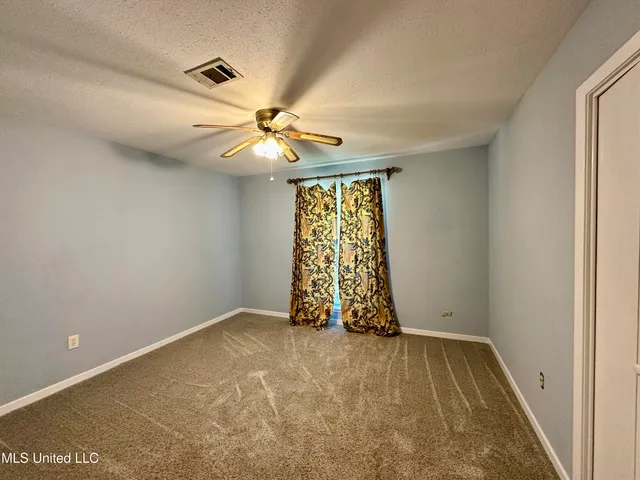 $215,000 | 1221 Huntcliff Way, Clinton, MS 39056