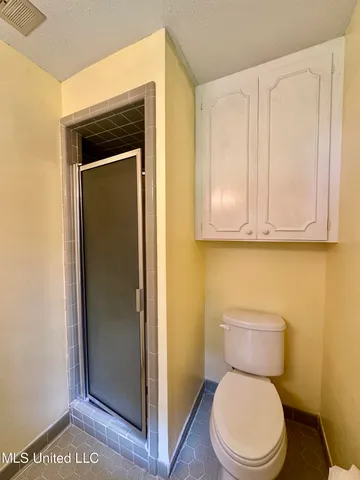 $215,000 | 1221 Huntcliff Way, Clinton, MS 39056