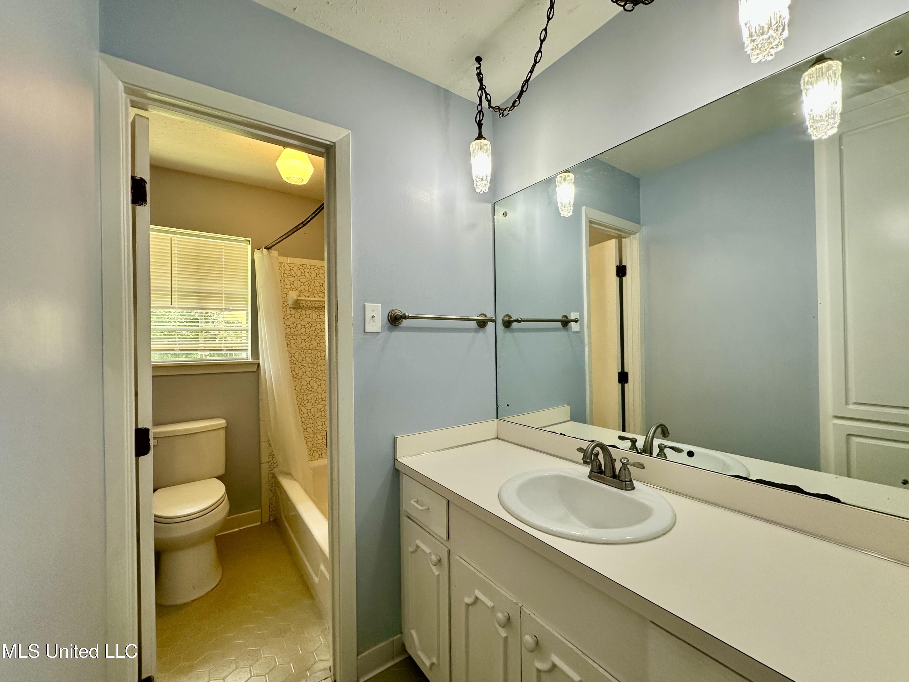 1221 Huntcliff Way Clinton, MS 39056 - Photo 37 of 42 IMG_9190