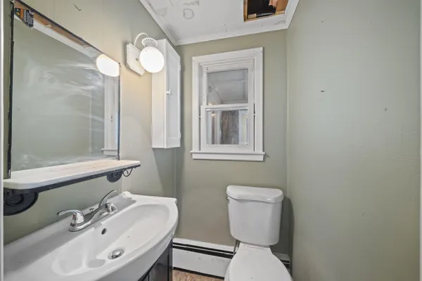 $162,000 | 43 Westwood Avenue, Millinocket, ME 04462