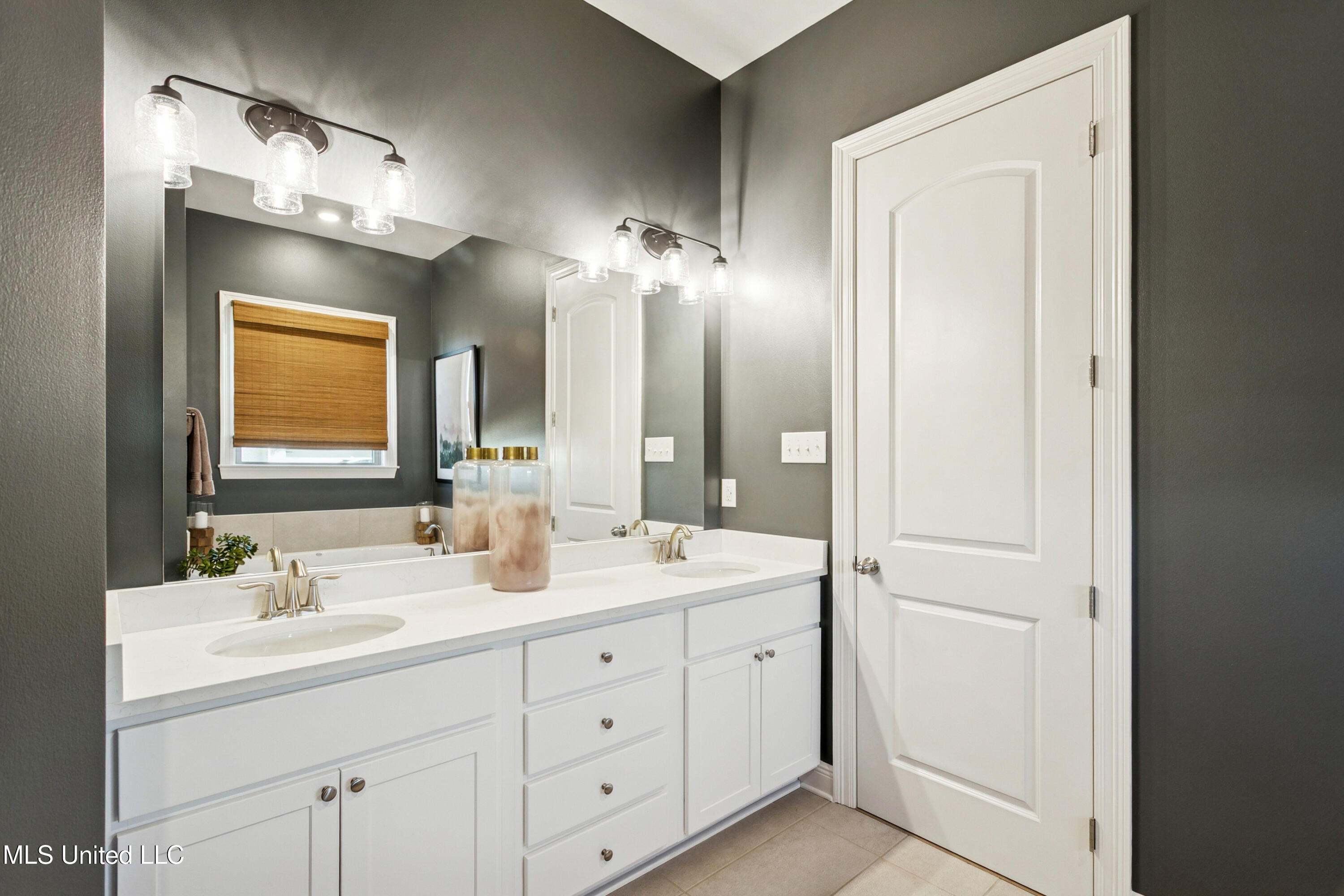 619 Deason Drive Picayune, MS 39466 - Photo 17 of 33 15 (3)