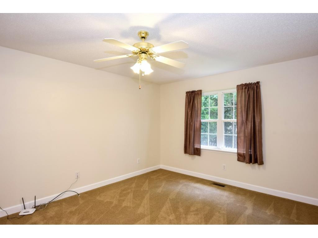 2480 Hoskins Road Burlington, NC 27215 - Photo 11 of 22 Gallery Image 11