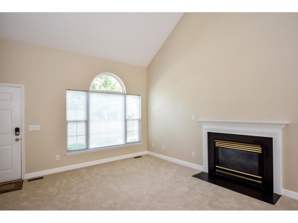 2480 Hoskins Road Burlington, NC 27215 - Photo 5 of 22 Gallery Image 5