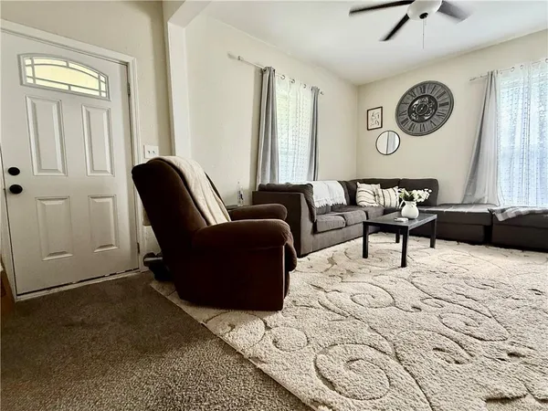 $219,000 | 419 West Main Street, Richmond, MO 64085