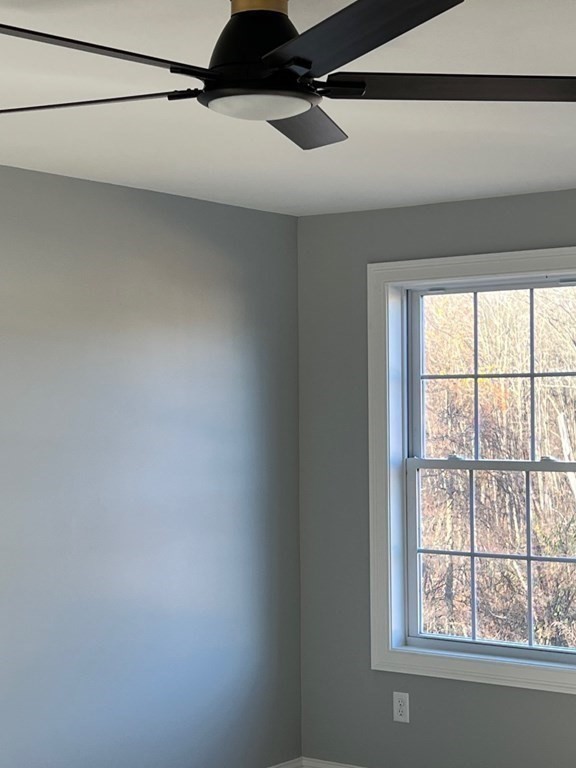 17 Davis Road Dracut, MA 01826 - Photo 12 of 24