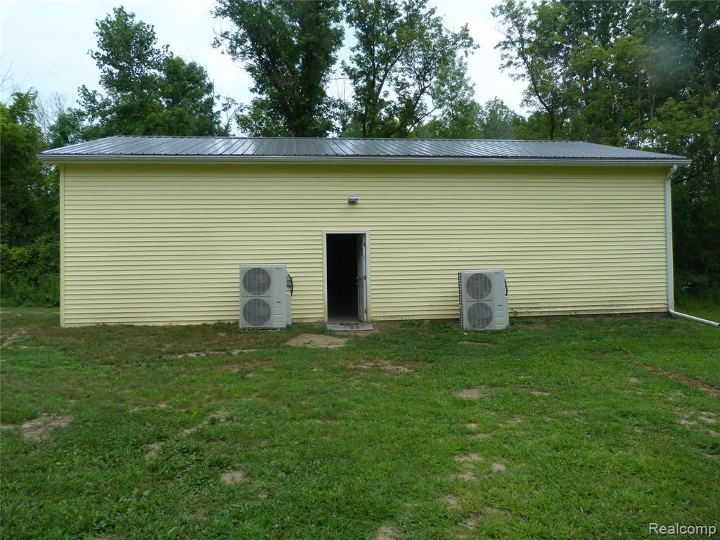 1300 Elms Road Flint, MI 48532 - Photo 19 of 21