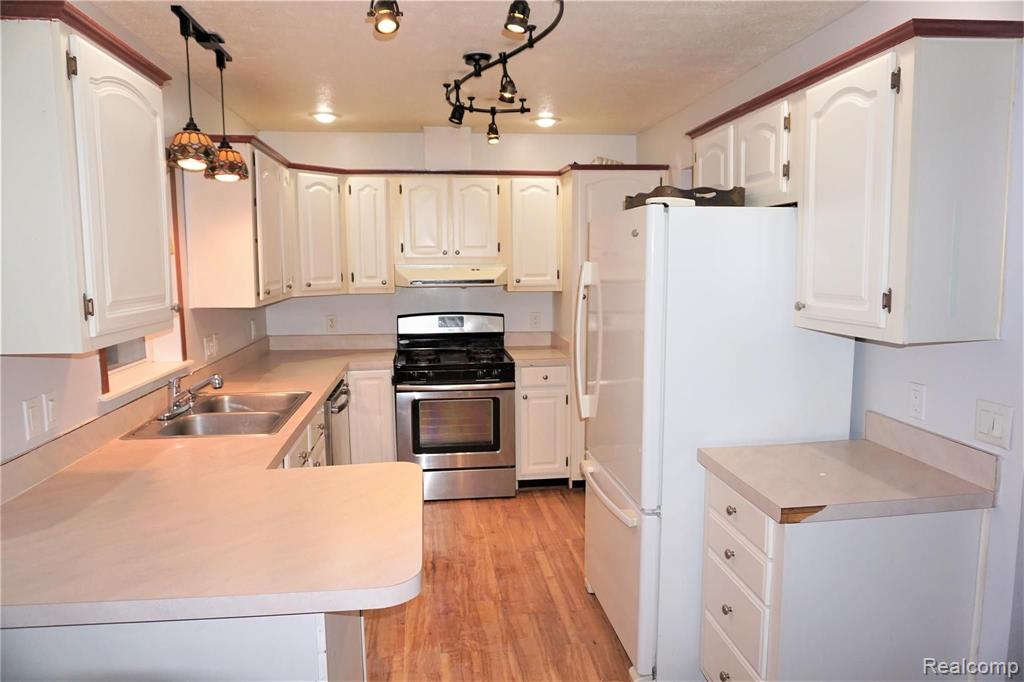 4345 Livernois Road Troy, MI 48098 - Photo 8 of 25