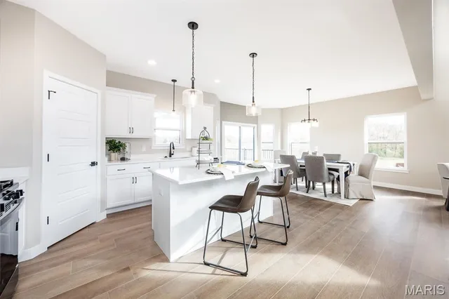 $599,900 | 716 Creekwood Court, O'Fallon, IL 62269