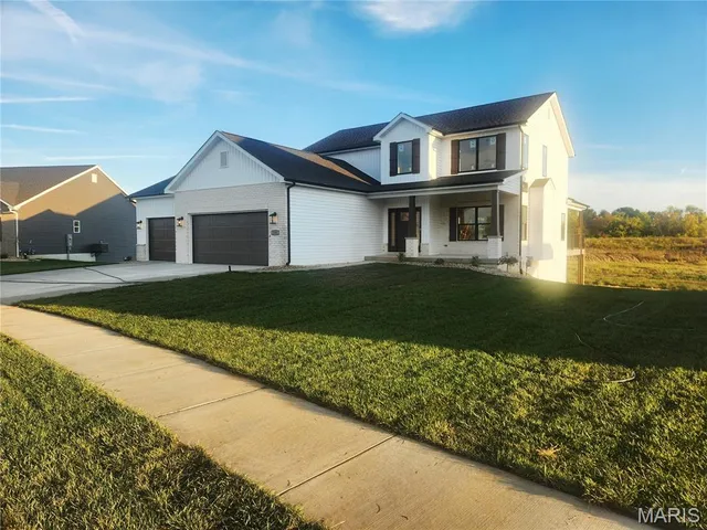 $599,900 | 716 Creekwood Court, O'Fallon, IL 62269