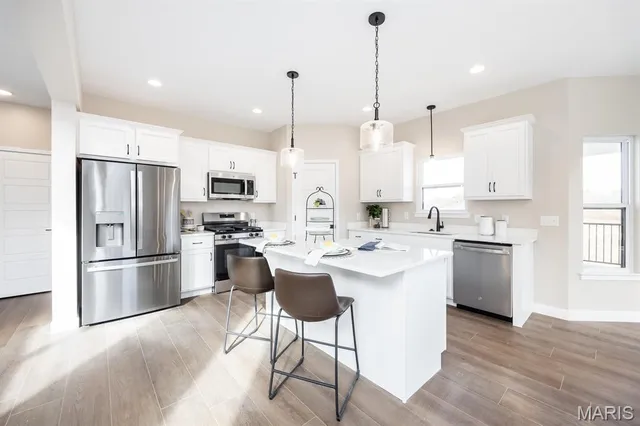 $599,900 | 716 Creekwood Court, O'Fallon, IL 62269