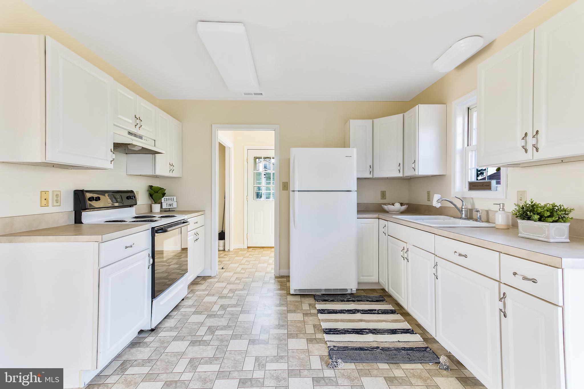 30130 Deal Island Road Princess Anne, MD 21853 - Photo 10 of 37