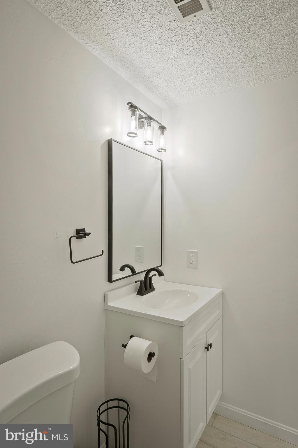 11339 Baroque Road Silver Spring, MD 20901 - Photo 29 of 39 Bathroom 3 Vanity