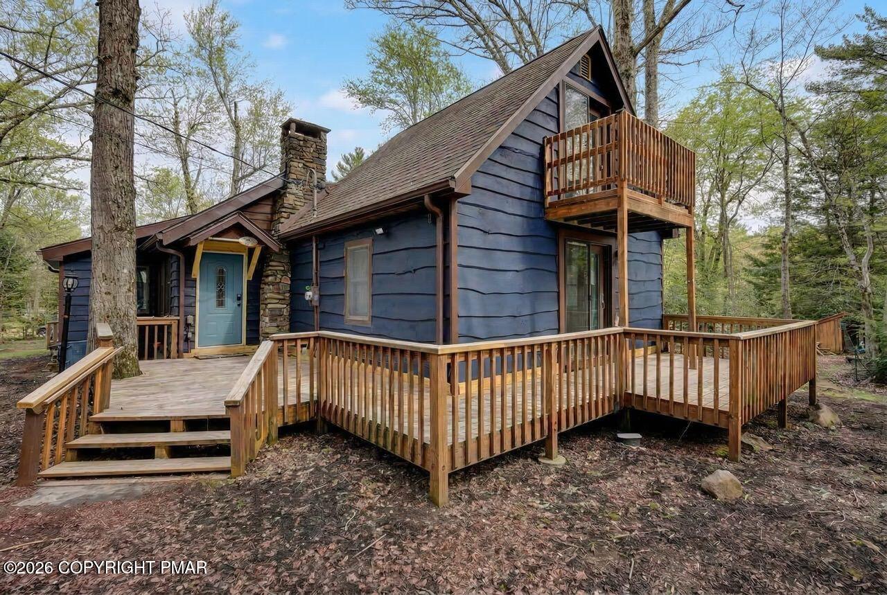 8 Buttonwood Rd Lake Lake Harmony, PA 18624 - Photo 2 of 56 8 Buttonwood Rd 02 Large