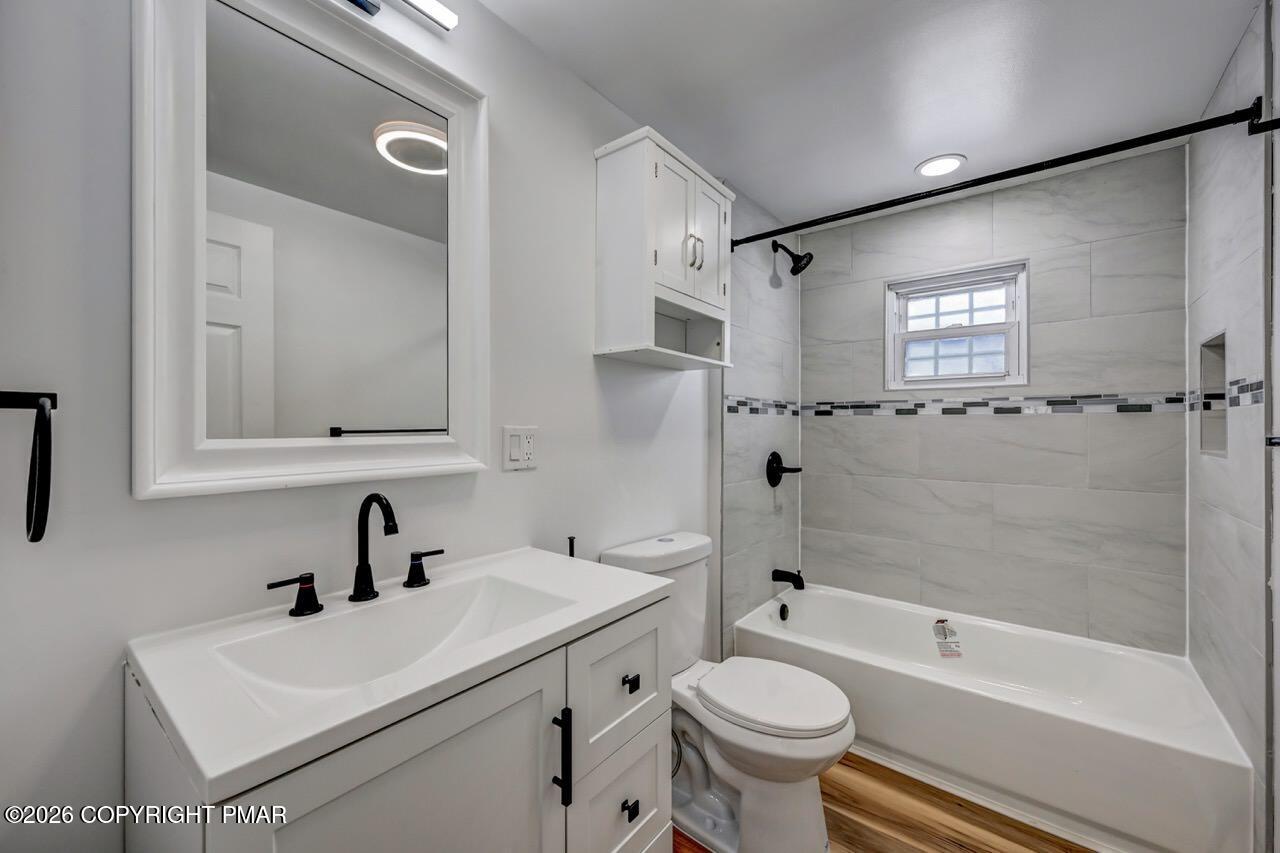 8 Buttonwood Rd Lake Lake Harmony, PA 18624 - Photo 31 of 56 8 Buttonwood Rd 31 Large