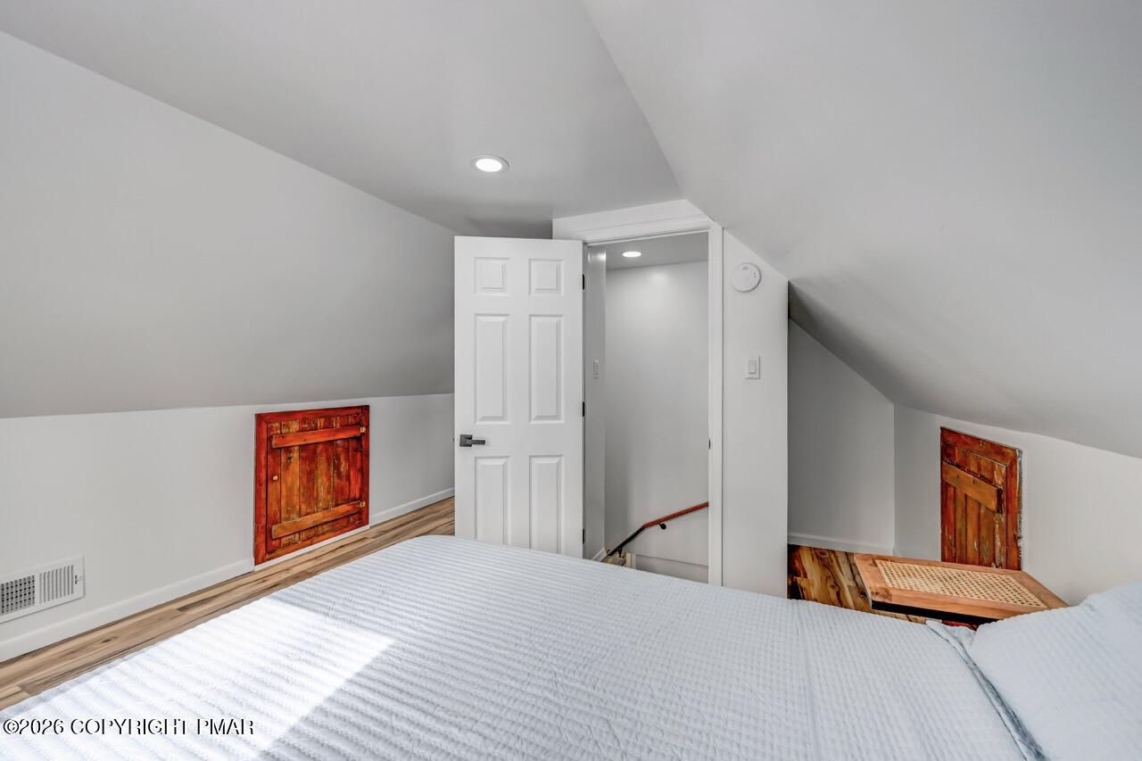 8 Buttonwood Rd Lake Lake Harmony, PA 18624 - Photo 43 of 56 8 Buttonwood Rd 43 Large