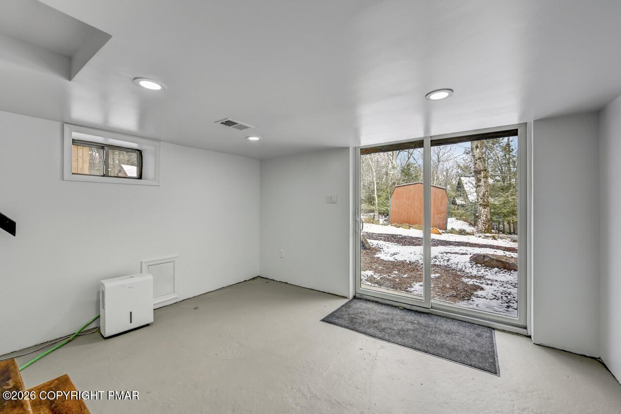 8 Buttonwood Rd Lake Lake Harmony, PA 18624 - Photo 46 of 56 8 Buttonwood Rd 46 Large