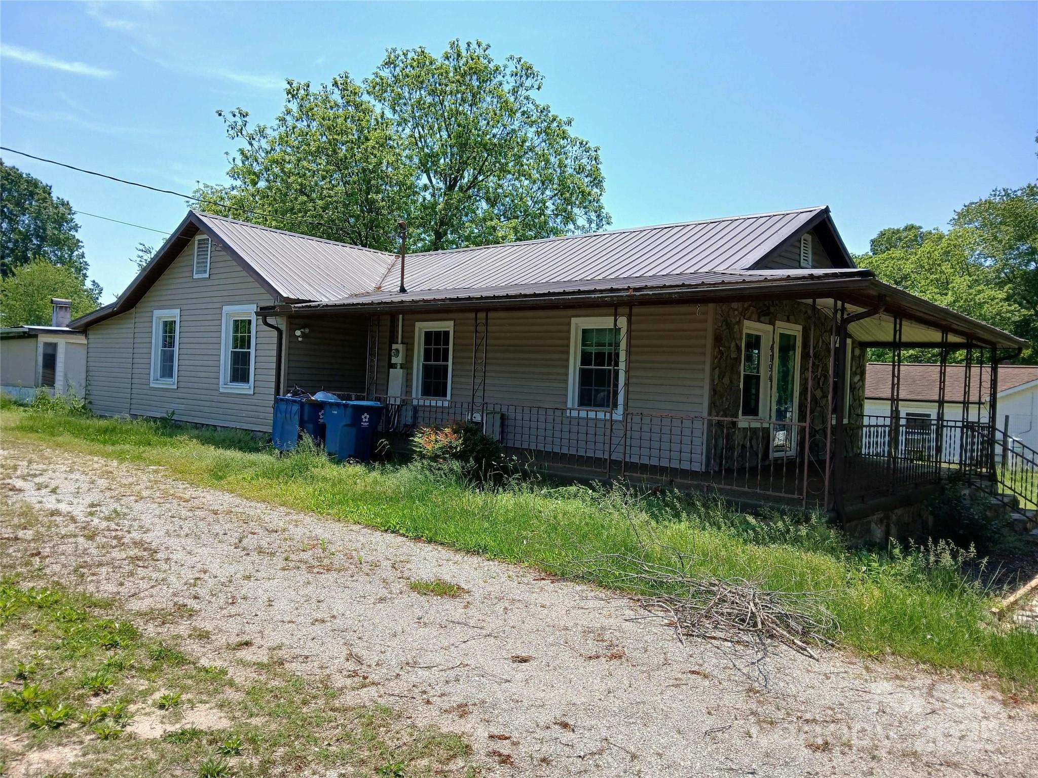 4194 Buffalo Shoals Road Maiden, NC 28650 - Photo 2 of 18 Gallery Image 2