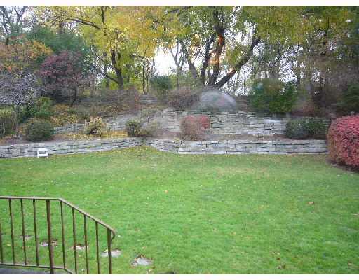 2488 Mt Royal Road Pittsburgh, PA 15217 - Photo 7 of 8 Yard/Garden.