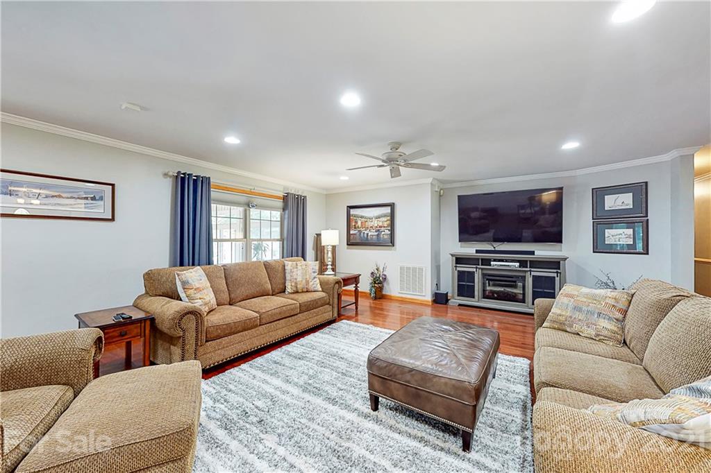 667 Spring Extension Winston-Salem, NC 27107 - Photo 13 of 46 Gallery Image 13