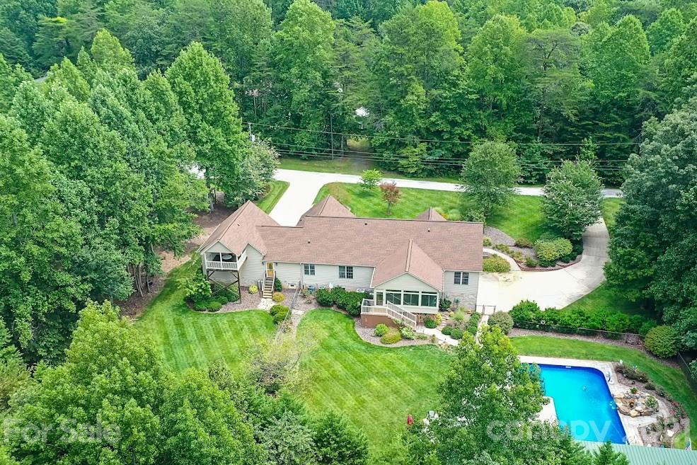 667 Spring Extension Winston-Salem, NC 27107 - Photo 3 of 46 Gallery Image 3