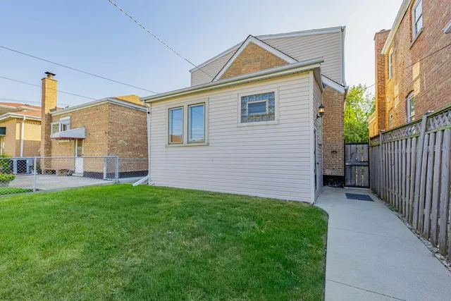 $345,000 | 6724 South Kolin Avenue, Chicago, IL 60629