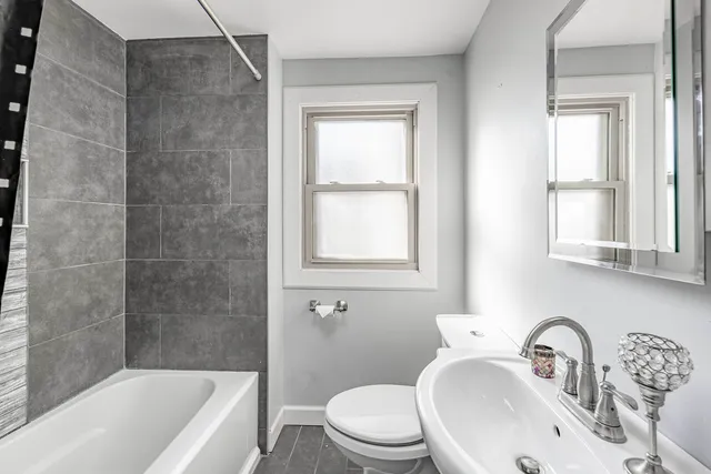 $345,000 | 6724 South Kolin Avenue, Chicago, IL 60629