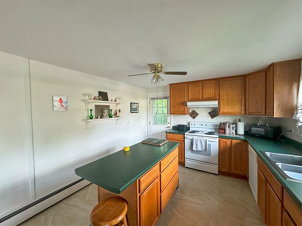 78 Engrem Avenue, Unit 7 Rutland, VT 05701 - Photo 12 of 15