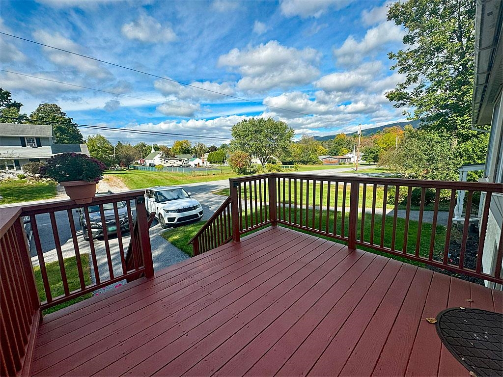 78 Engrem Avenue, Unit 7 Rutland, VT 05701 - Photo 5 of 15