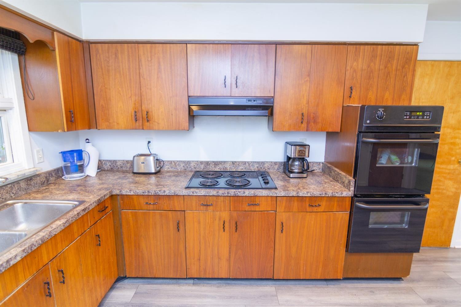 6016 Gaines Road Cincinnati, OH 45247 - Photo 17 of 49